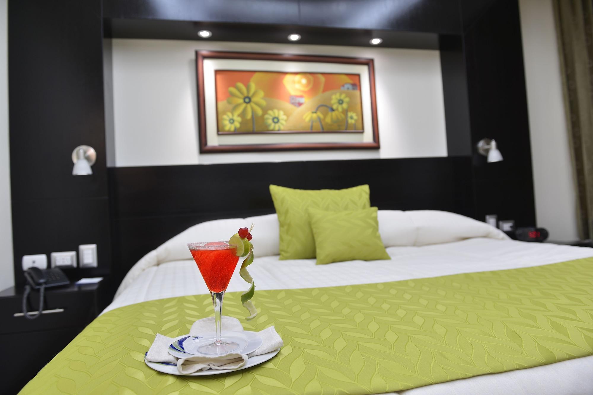 Hotel Ramada Guayaquil Ngoại thất bức ảnh