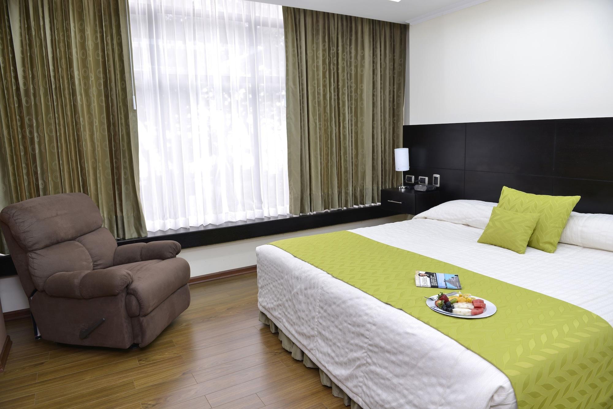 Hotel Ramada Guayaquil Ngoại thất bức ảnh