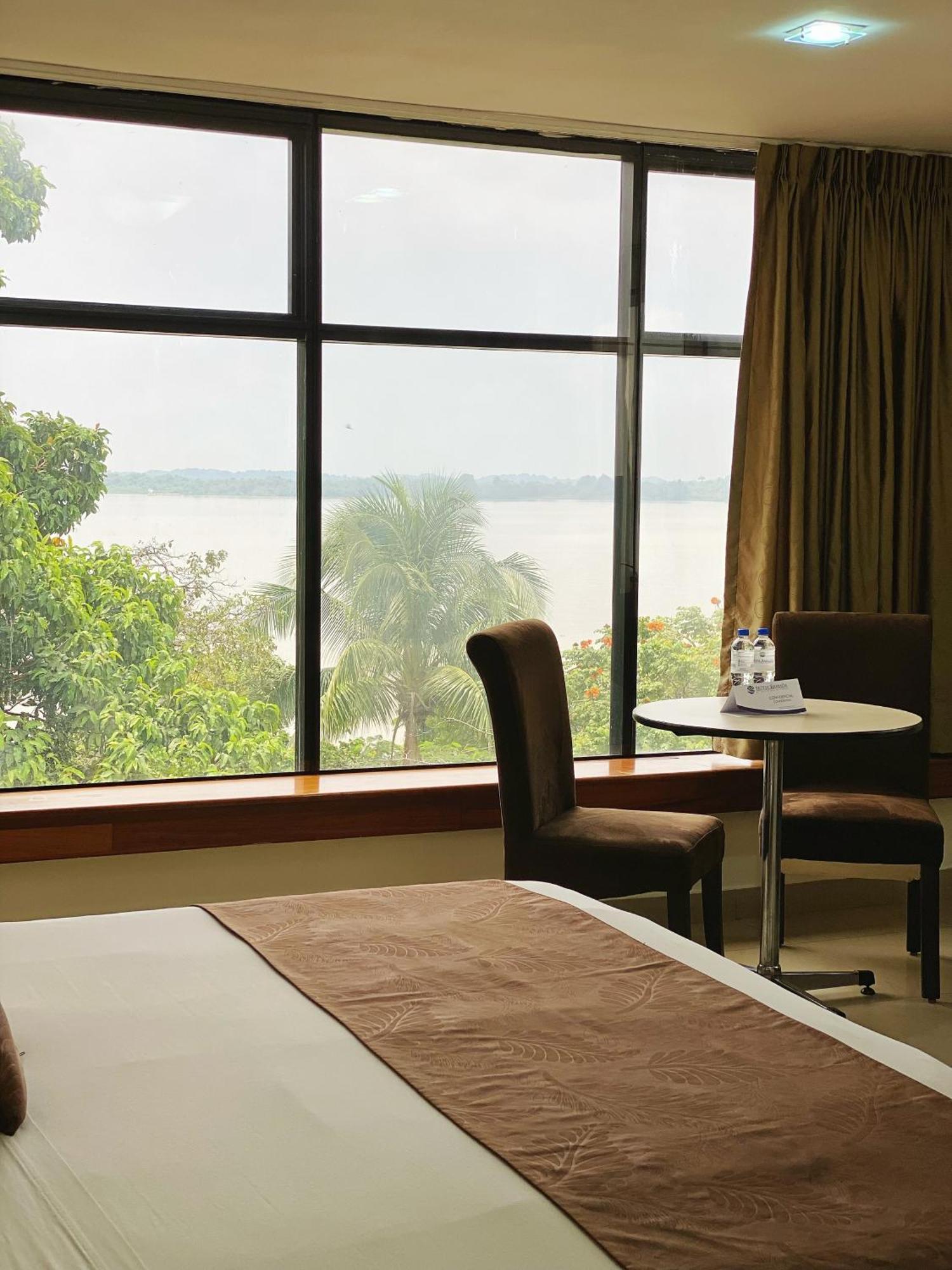 Hotel Ramada Guayaquil Ngoại thất bức ảnh