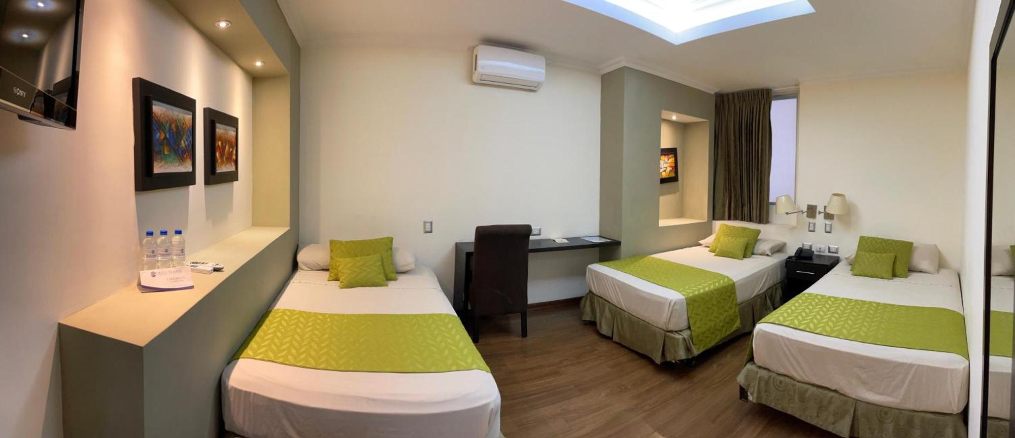 Hotel Ramada Guayaquil Ngoại thất bức ảnh