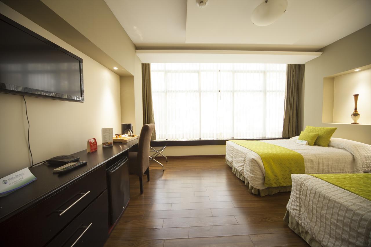 Hotel Ramada Guayaquil Ngoại thất bức ảnh
